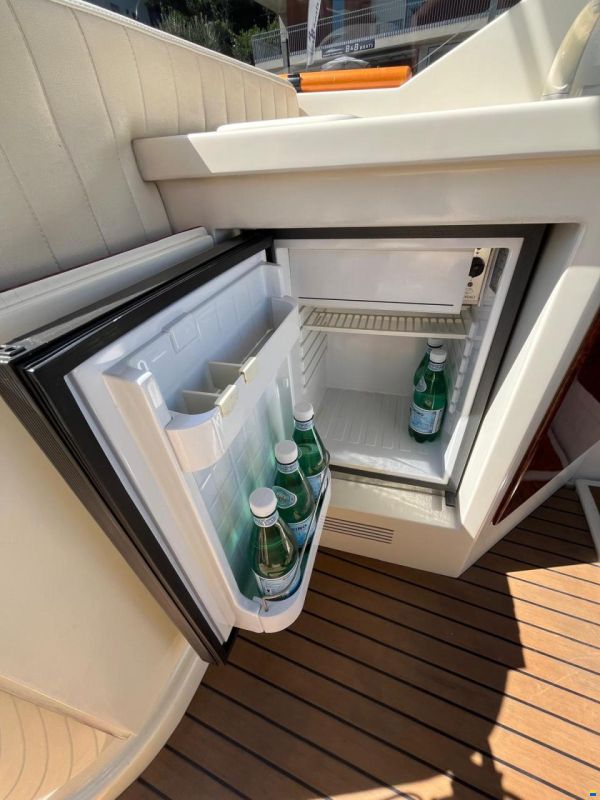 Tony Giugliano Ischia 36