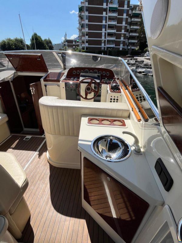 Tony Giugliano Ischia 36