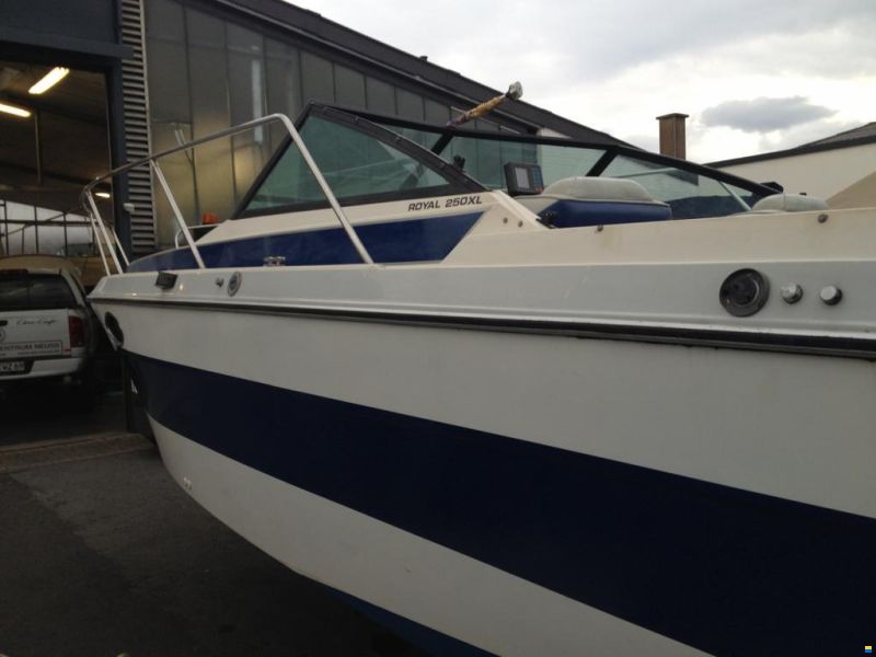 Regal 250 Vrs