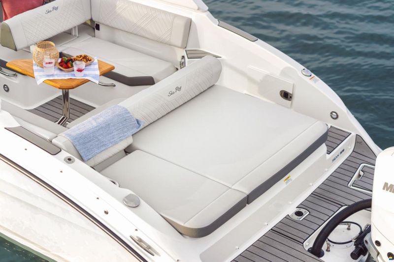 Sea Ray SDX 270 OB US