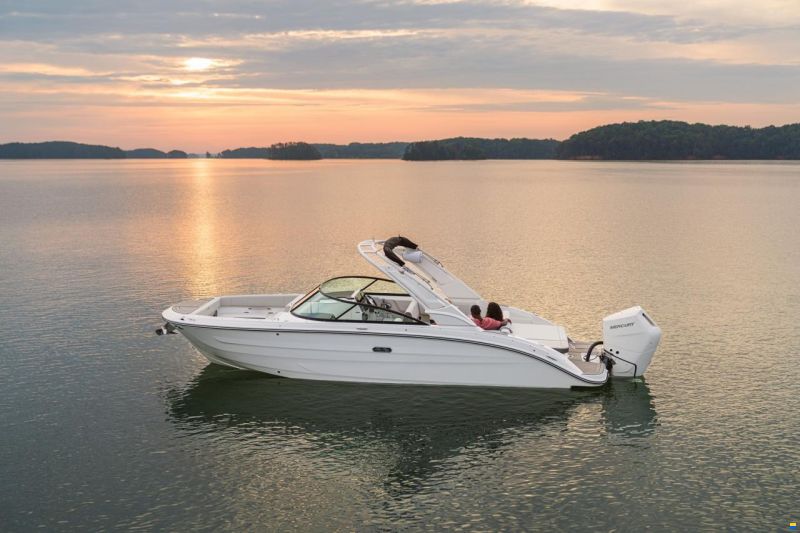 Sea Ray SDX 270 OB US