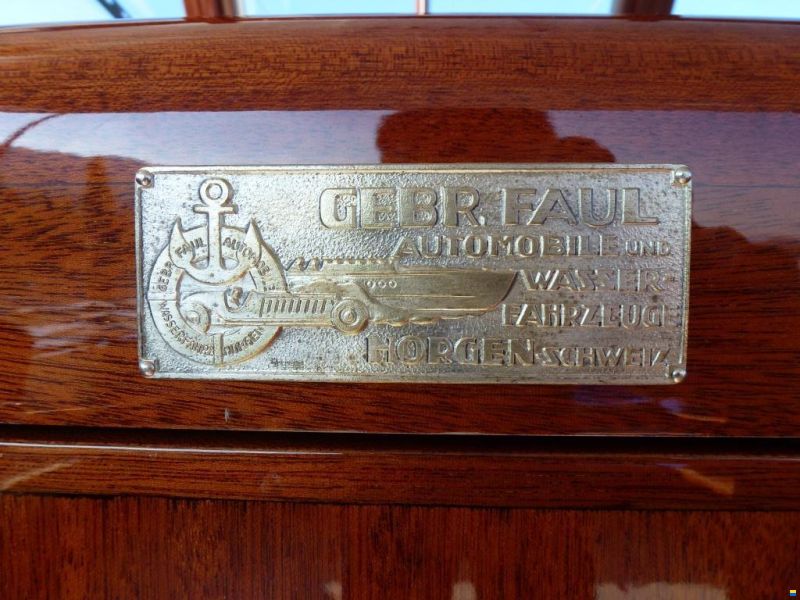 Swiss Craft Sedan Express Cruiser 9,60 m