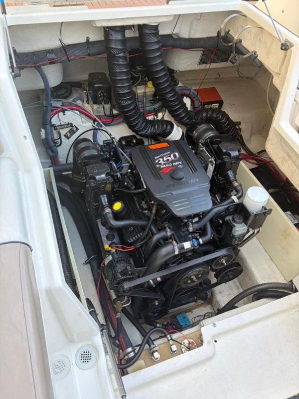 Regal 2650 LSC