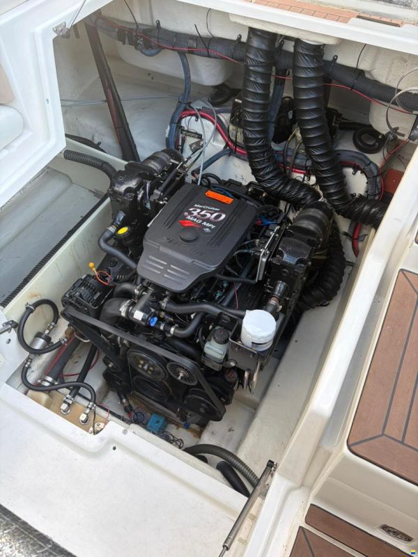 Regal 2650 LSC