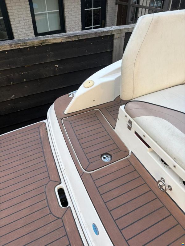 Regal 2650 LSC