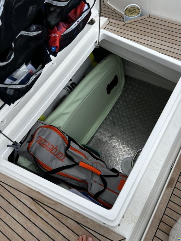 Nimbus T11 T-Top