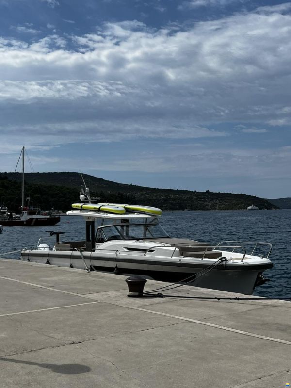 Nimbus T11 T-Top