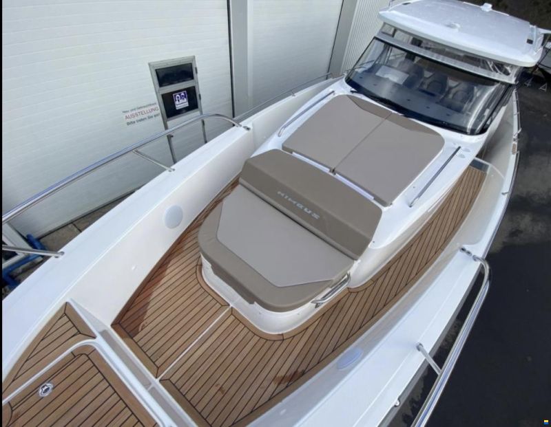 Nimbus T11 T-Top