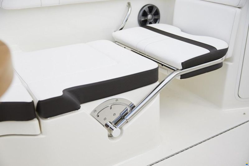 Sea Ray SPX 210 Europe