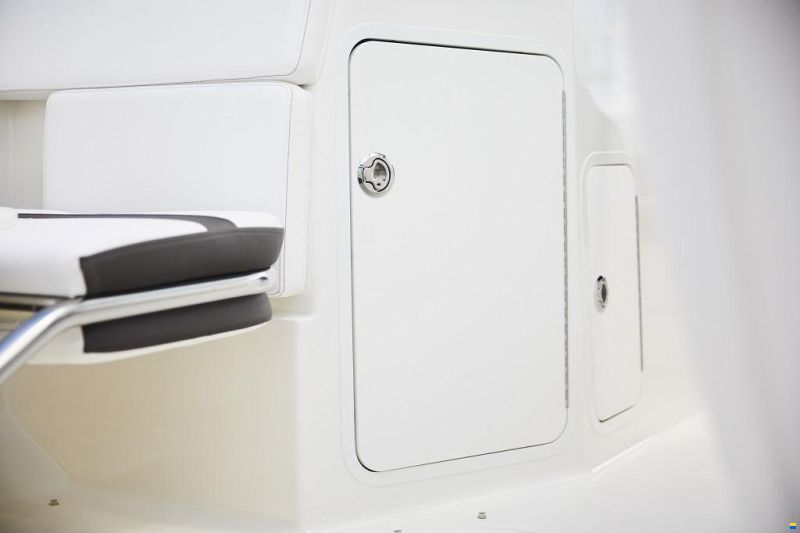 Sea Ray SPX 210 Europe