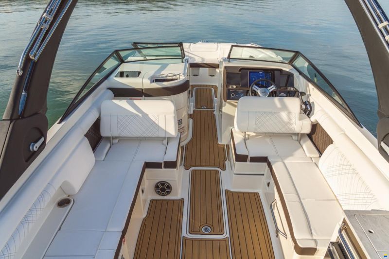 Sea Ray SDX 290 Europe