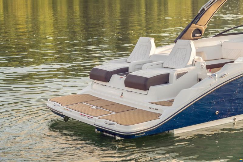 Sea Ray SDX 290 Europe