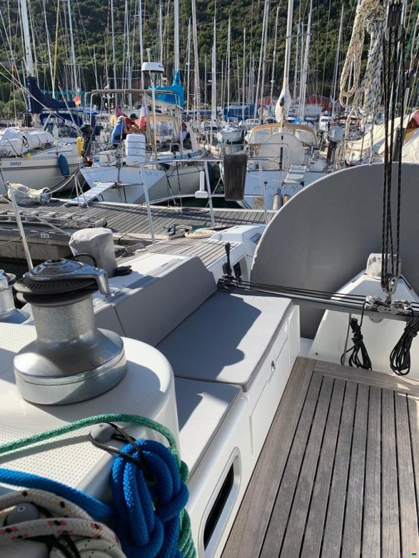 Beneteau FIRST 47.7