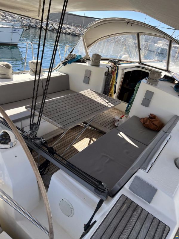 Beneteau FIRST 47.7