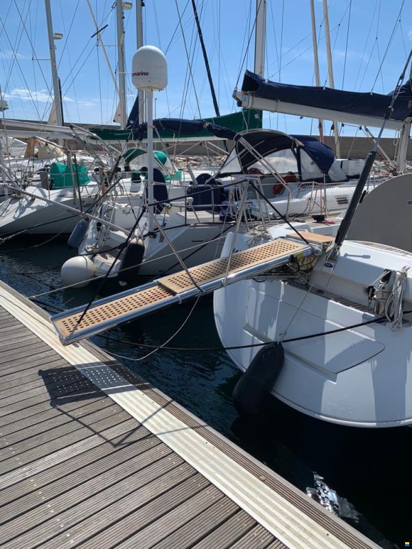 Beneteau FIRST 47.7