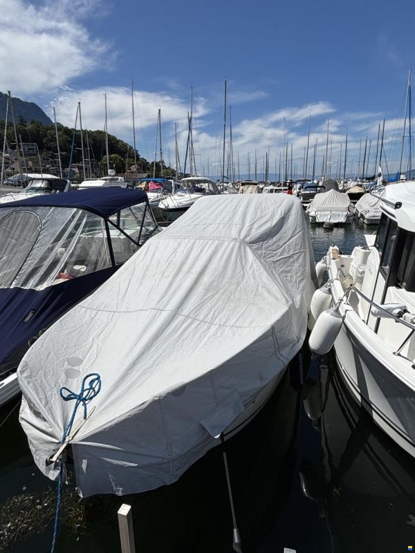 Quicksilver ACTIV 605 SUNDECK