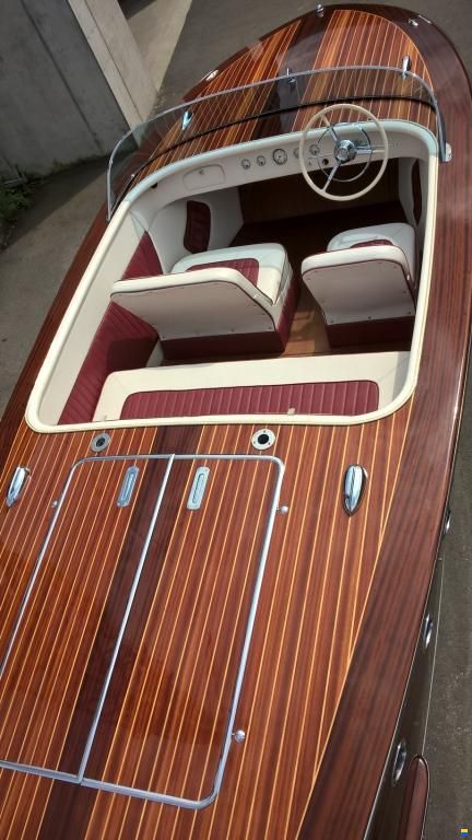 Swiss Craft Runabout