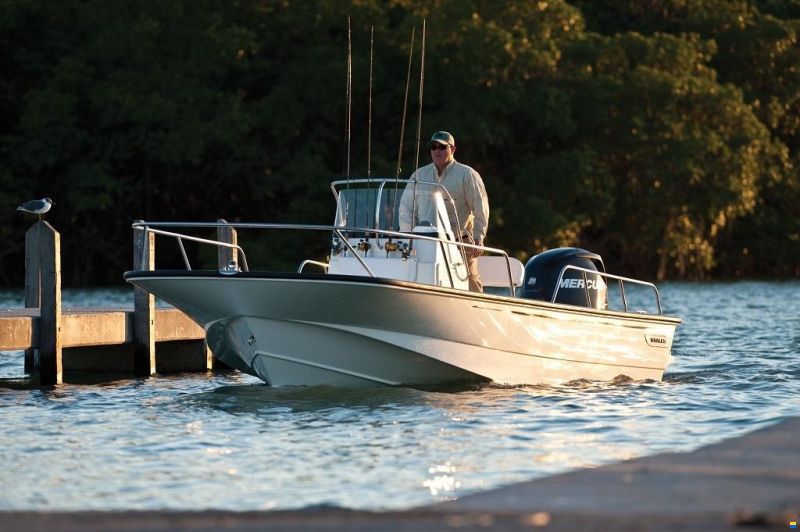 Boston Whaler 190 Montauk