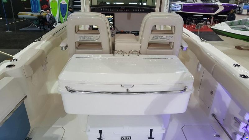 Boston Whaler 330 Outrage