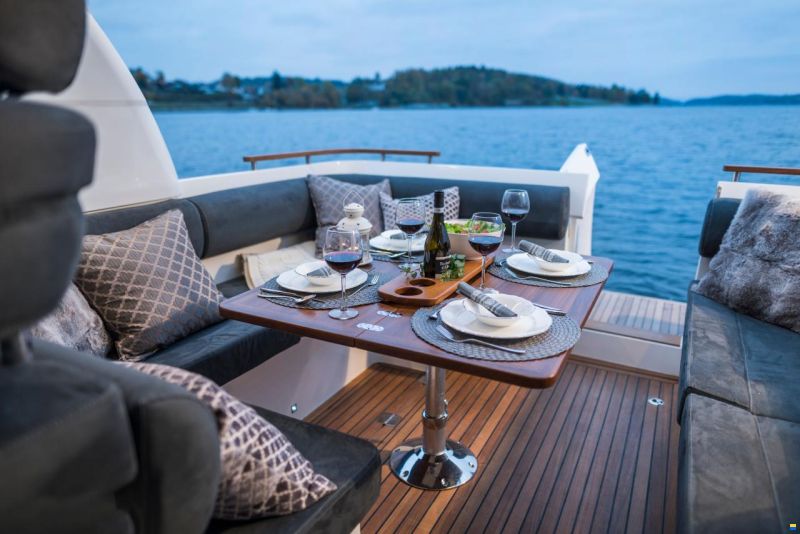 Marex 310 Sun Cruiser