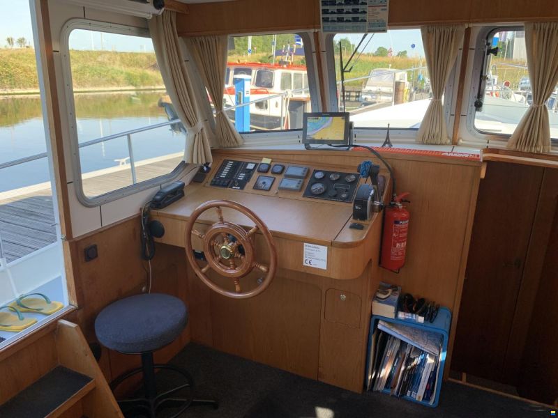 Riverhopper