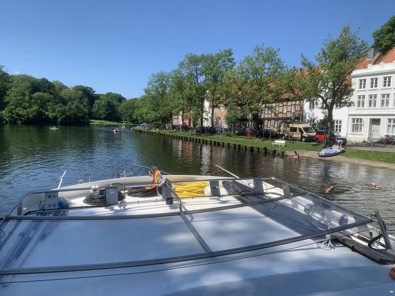 Riverhopper