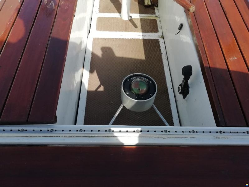 Volkswerft Stralsund Sund 27, Kielyacht