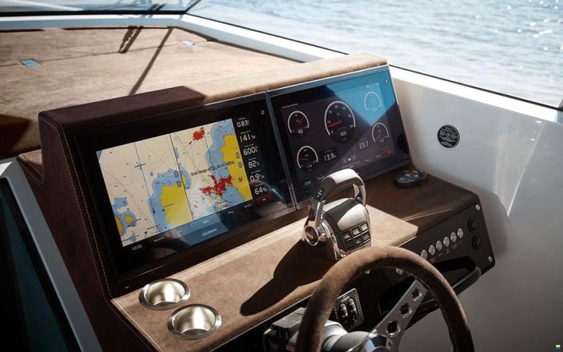 Delta Powerboats 33 CE Coupé