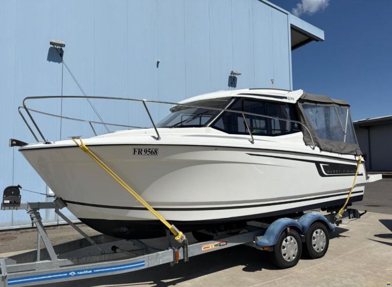 Jeanneau Merry Fisher 695 HB