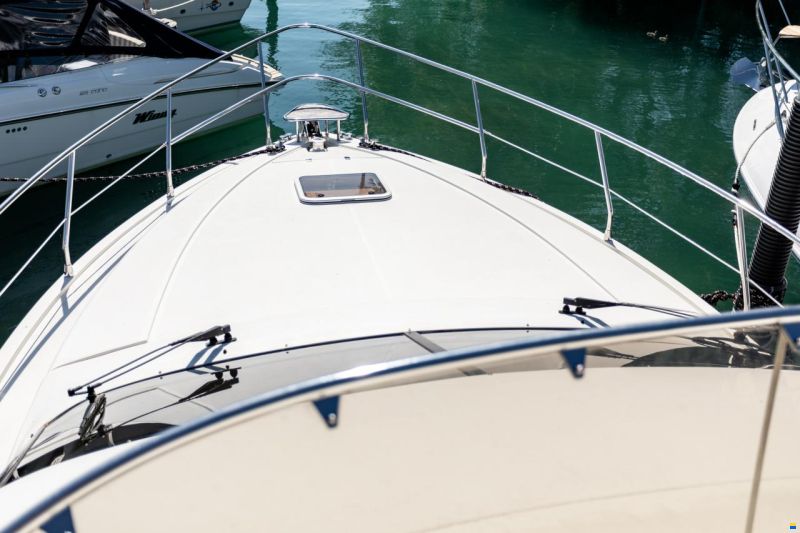 Azimut AZ 40