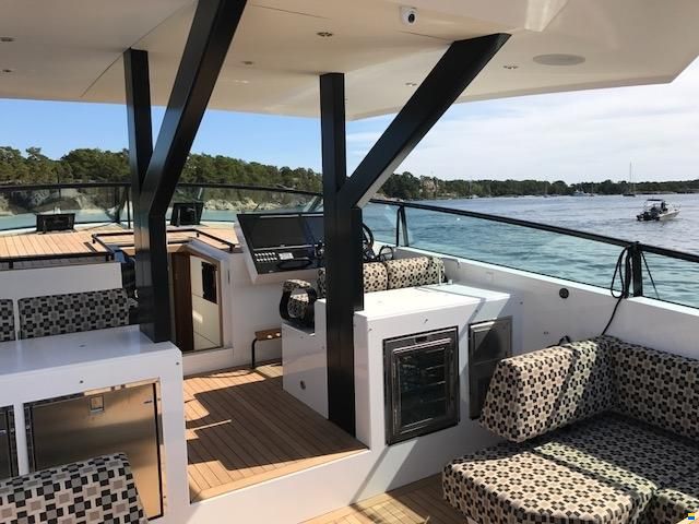 Delta Powerboats 60 Open