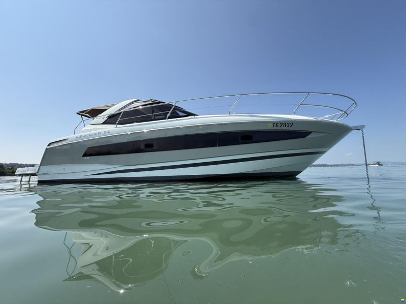 Jeanneau Leader 36 open