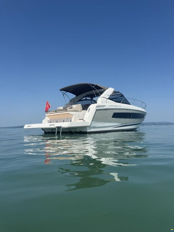 Jeanneau Leader 36 open