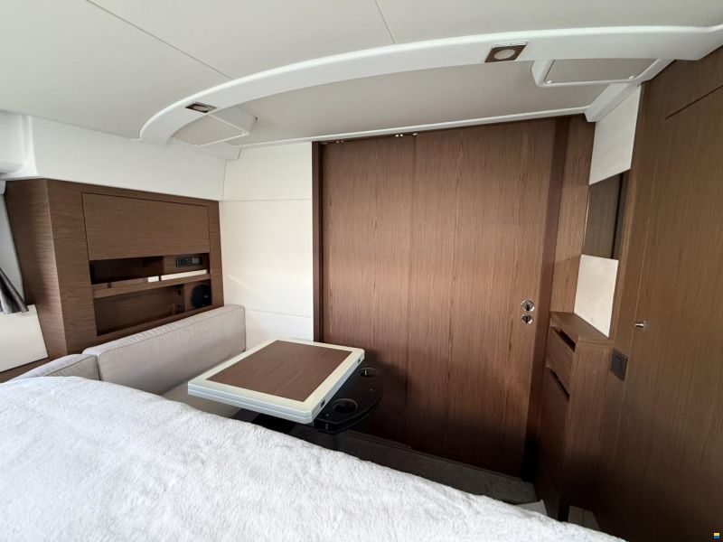 Jeanneau Leader 36 open