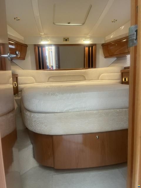 Sealine F42/5