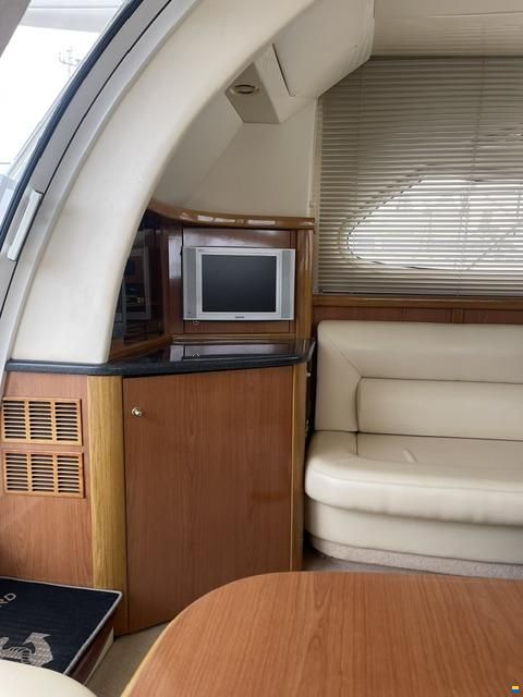 Sealine F42/5