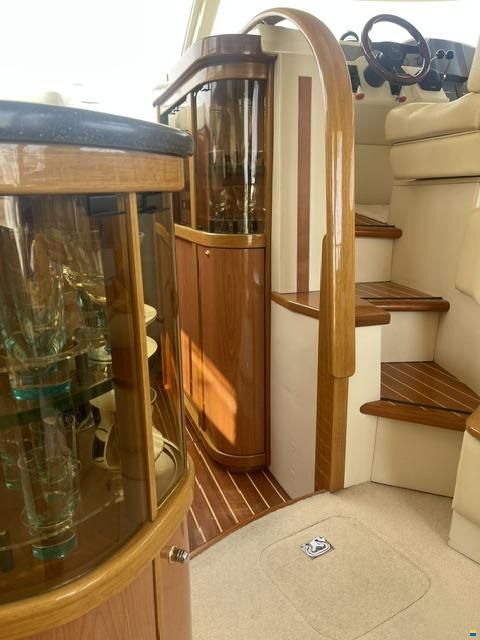 Sealine F42/5