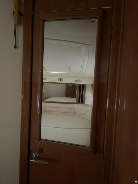 Sealine F42/5