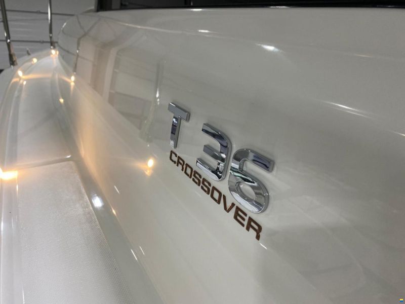 Cranchi T 36 CROSSOVER