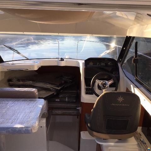 Jeanneau Merrry Fisher 695 HB