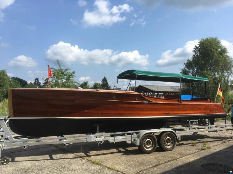 Faul Mahagoni Backdeck-Runabout "LIDO"