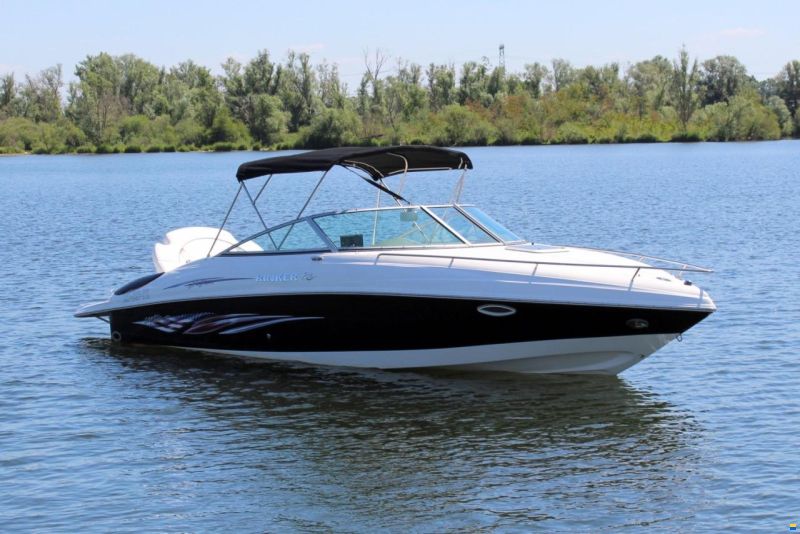 Rinker 226 Captiva BR