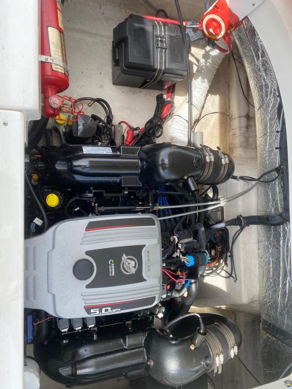 Rinker 226 Captiva BR