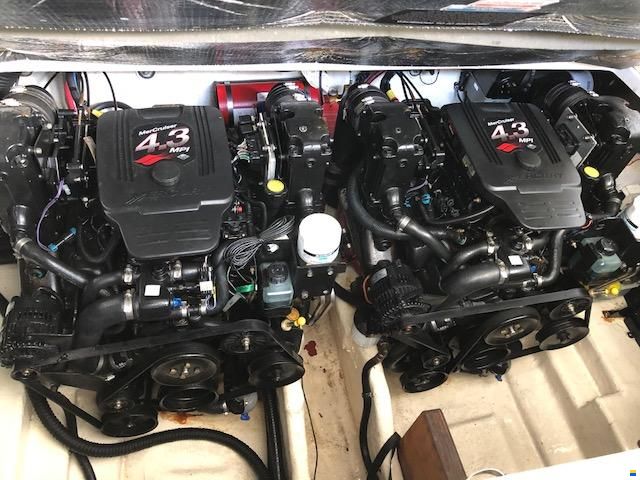 Sea Ray 315 Sundancer