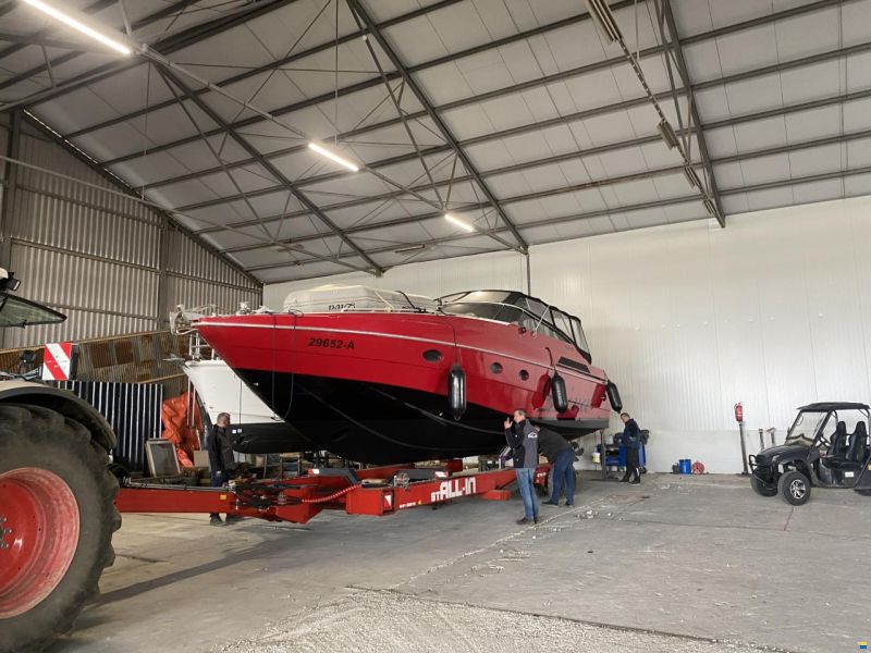 Pershing 40