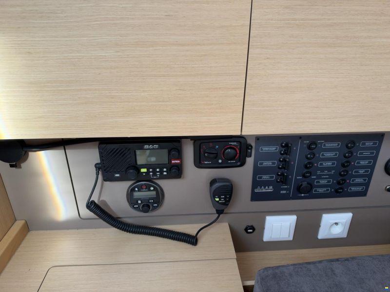 Beneteau Oceanis 35