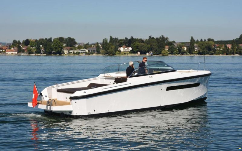 Delta Powerboats 33 Open