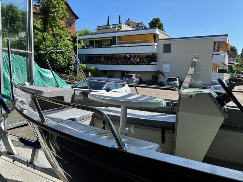 Marine s.r.o. 450 Family - Aluboot