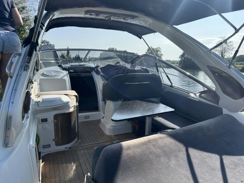 Cranchi Endurance 33