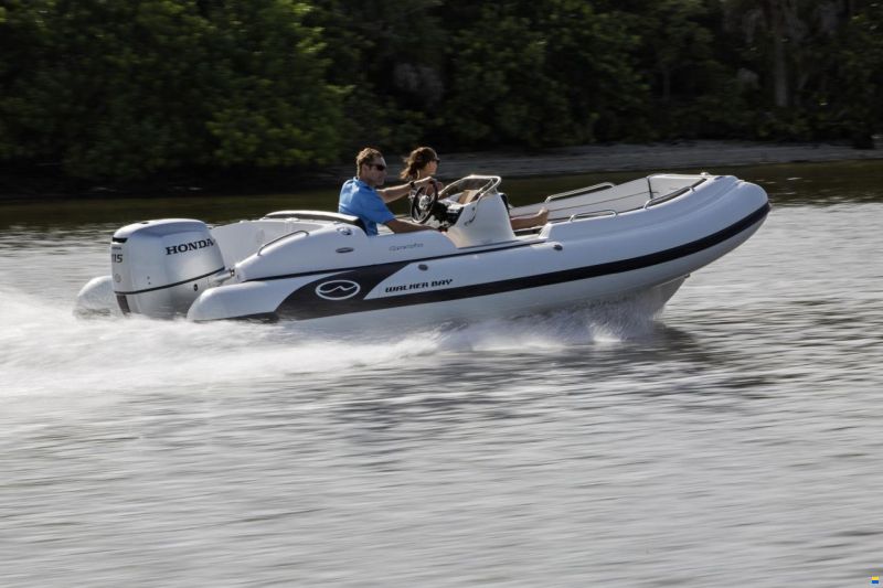 Walker Bay Generation 525 DLX